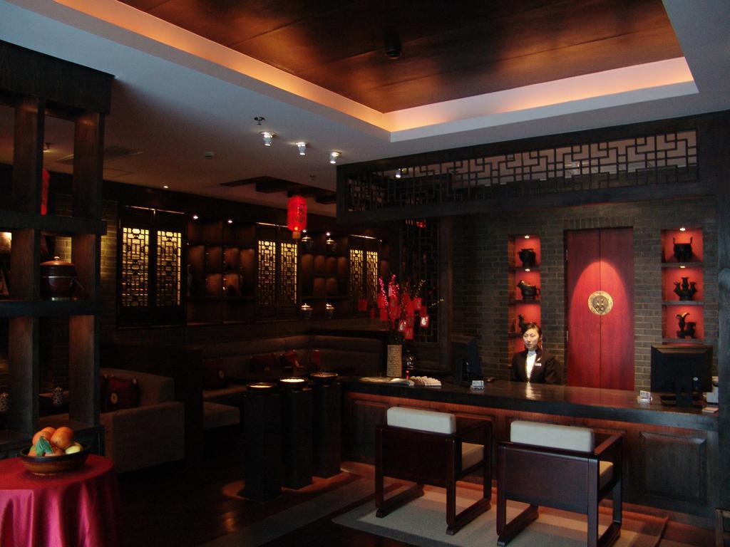 Baolong Homelike Hotel - Henglong Hotel Jingan 외부 사진