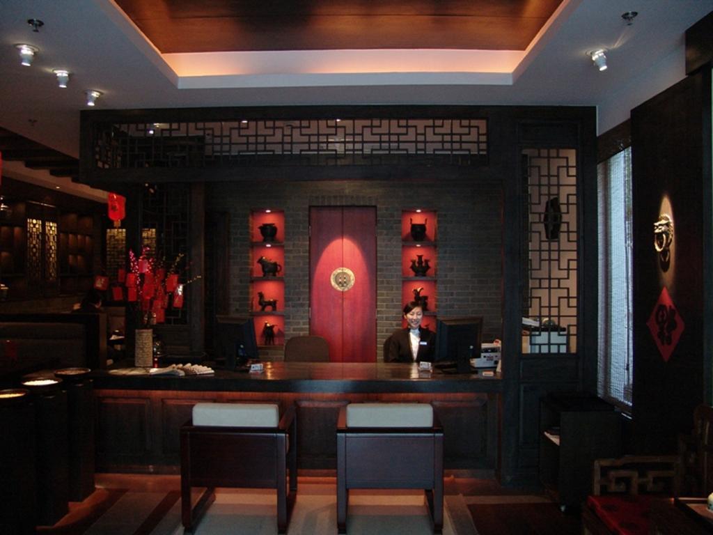 Baolong Homelike Hotel - Henglong Hotel Jingan 외부 사진