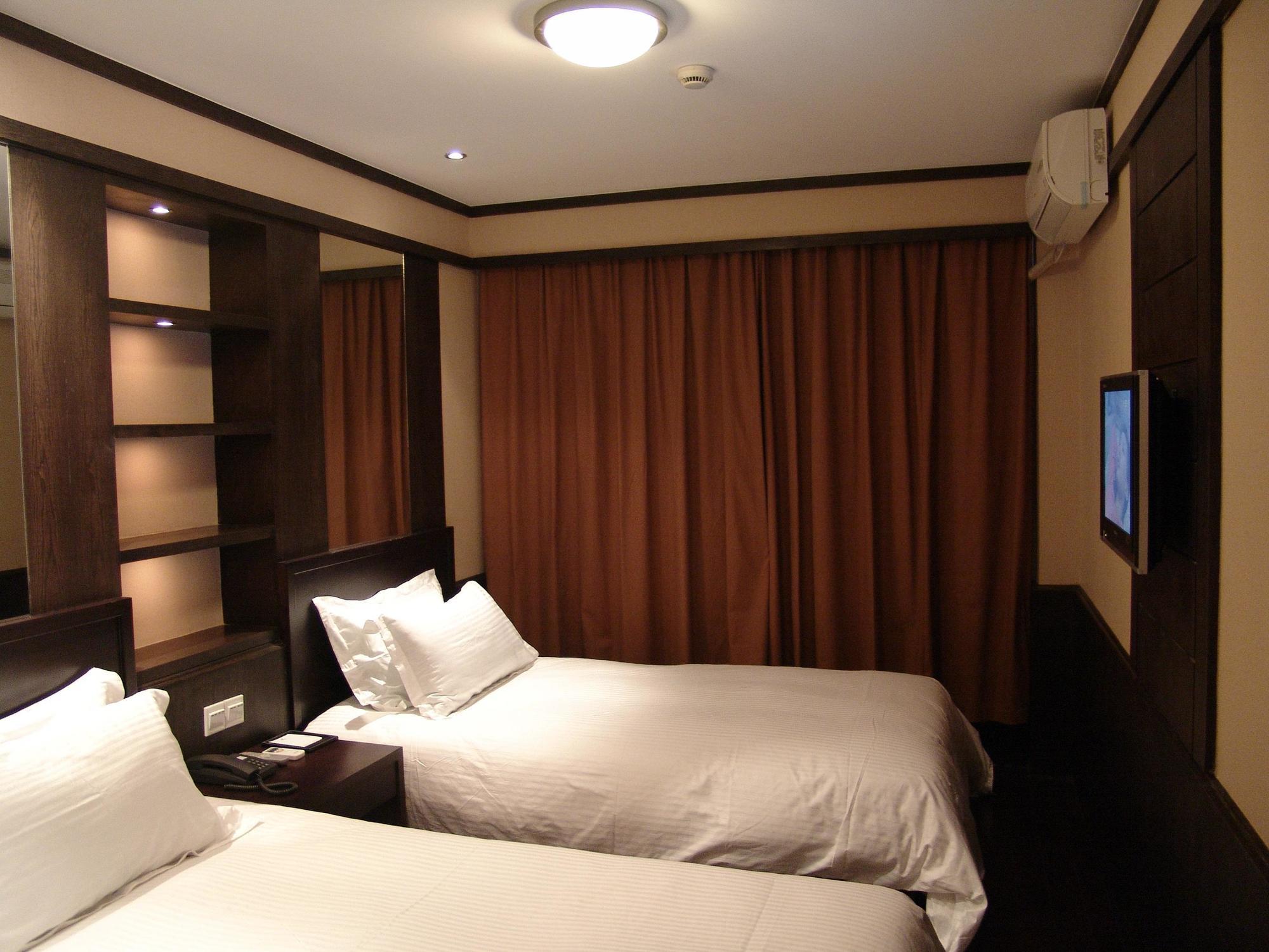 Baolong Homelike Hotel - Henglong Hotel Jingan 외부 사진